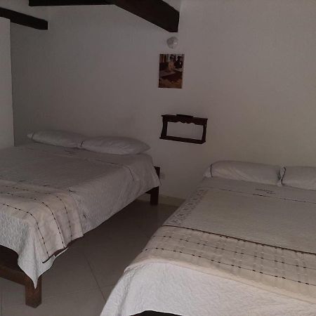 Cemandy Hostal 莱瓦镇 外观 照片